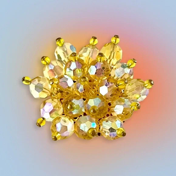 RELISTED Vintage Lemon Yellow Faceted Rhinestone and Brass Flower Brooch - Picture 2 of 14
